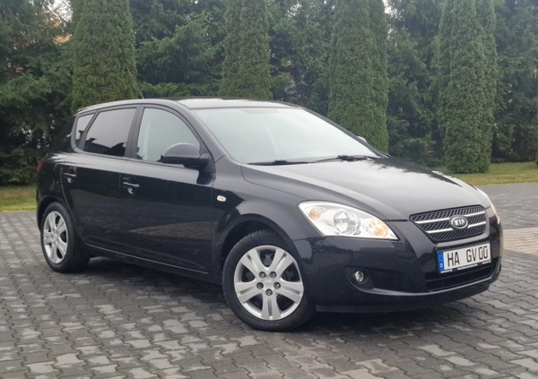 Kia Ceed cena 17999 przebieg: 200000, rok produkcji 2008 z Gostynin małe 407